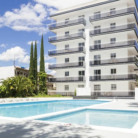 Apartamentos Intersalou Priorat エクステリア 写真