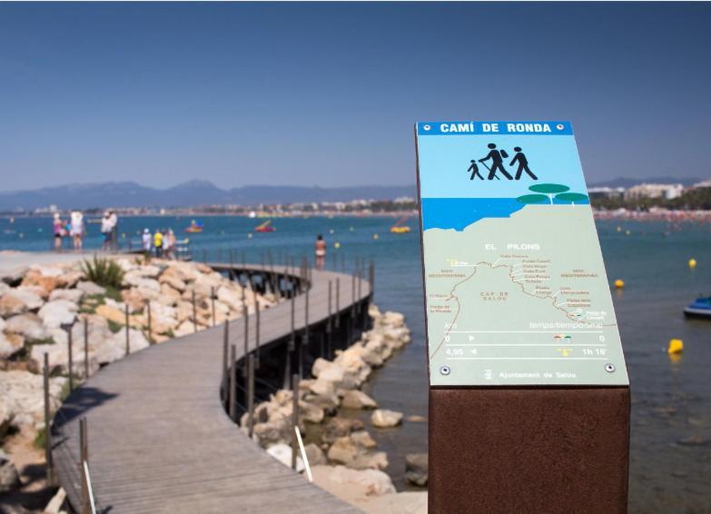 Apartamentos Intersalou Priorat エクステリア 写真