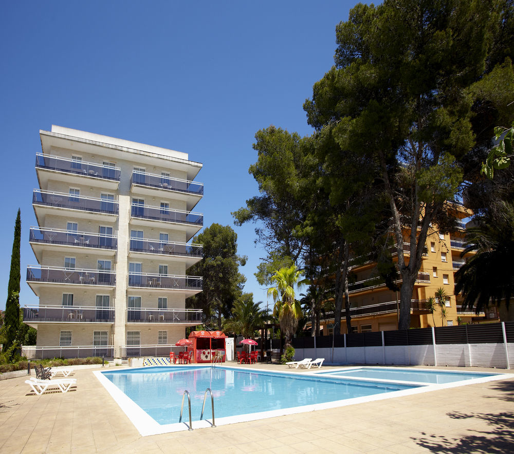 Apartamentos Intersalou Priorat エクステリア 写真