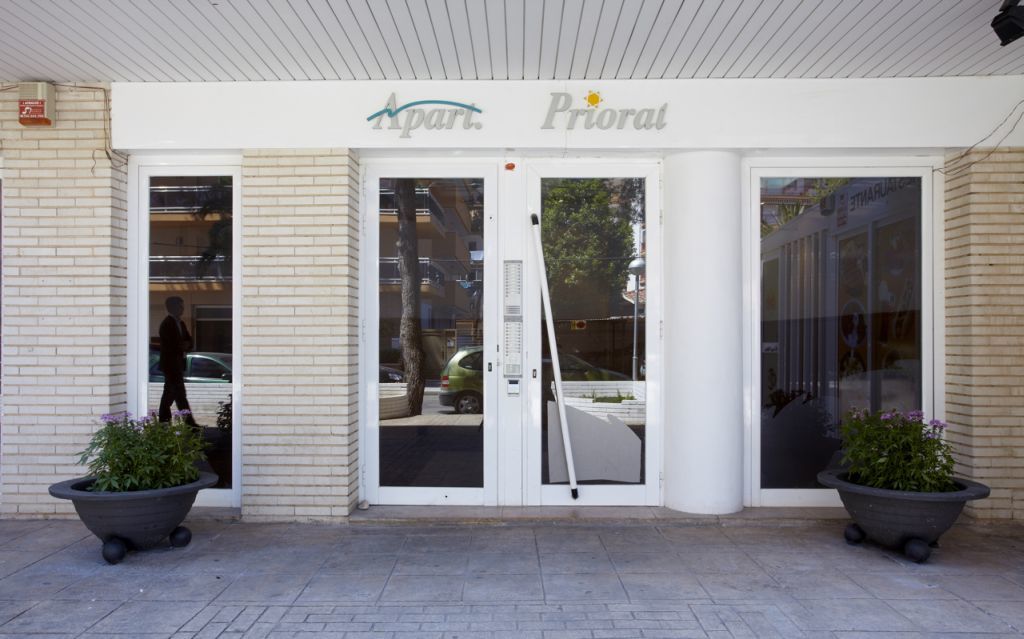 Apartamentos Intersalou Priorat エクステリア 写真