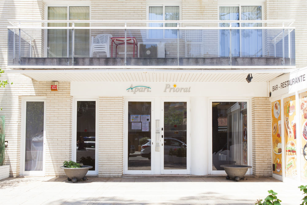 Apartamentos Intersalou Priorat エクステリア 写真