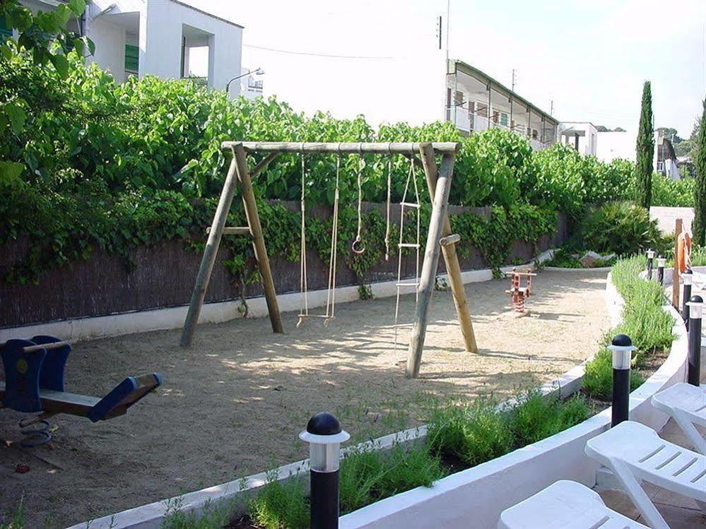 Apartamentos Intersalou Priorat エクステリア 写真