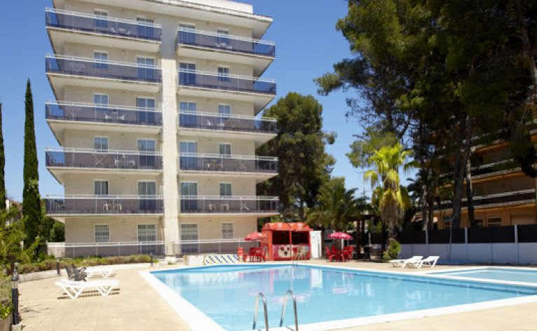 Apartamentos Intersalou Priorat エクステリア 写真