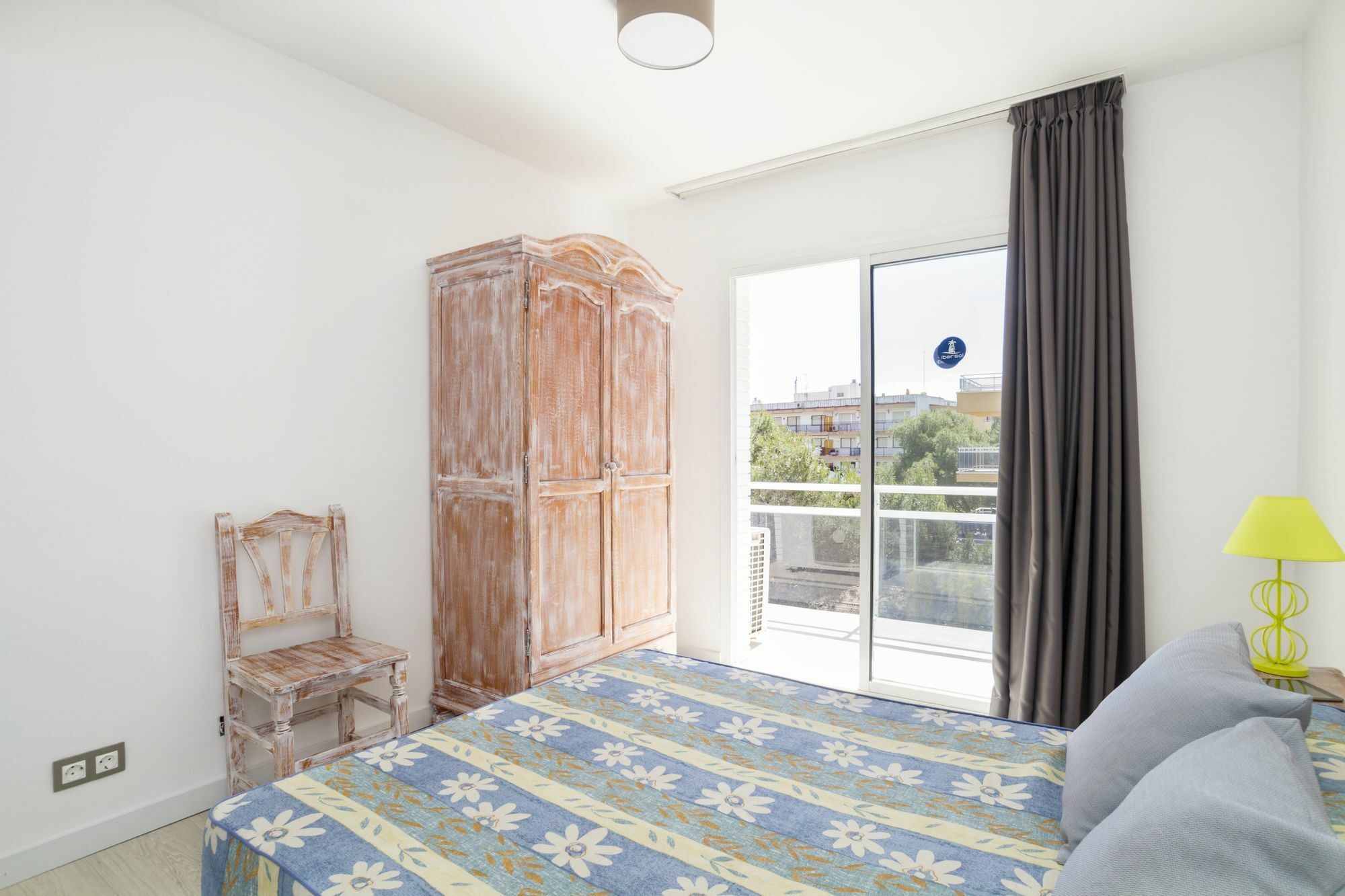 Apartamentos Intersalou Priorat エクステリア 写真